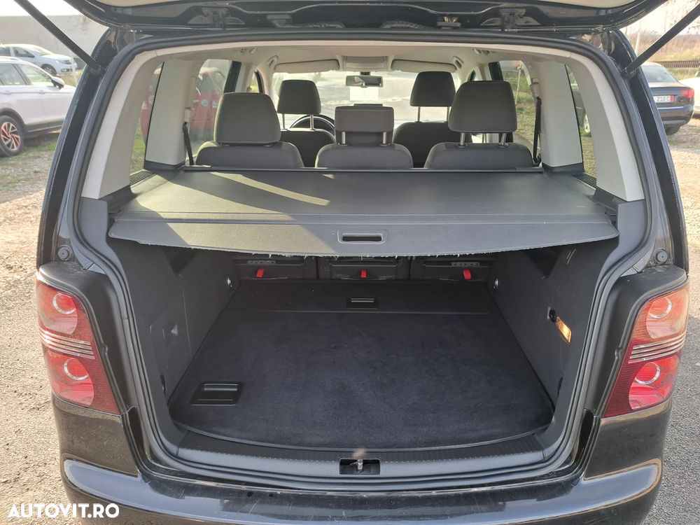 Volkswagen Touran 1.4 TSI United - 7