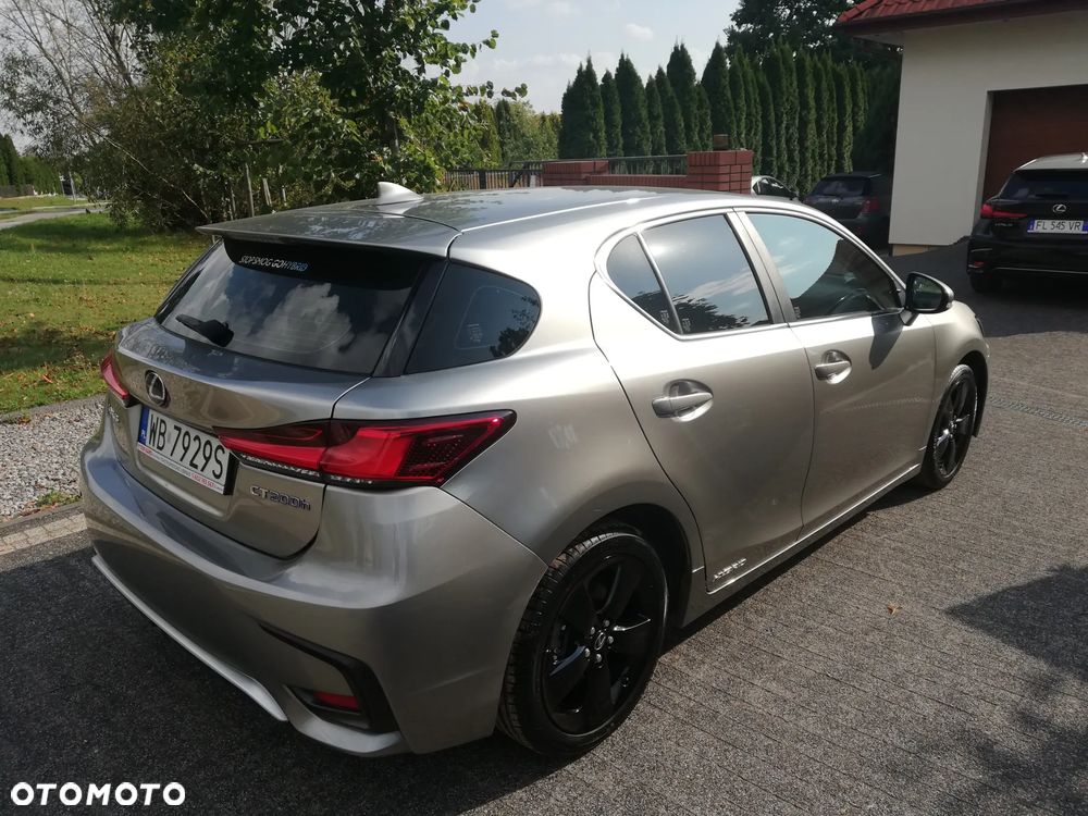 Lexus CT 200h Elegance - 11