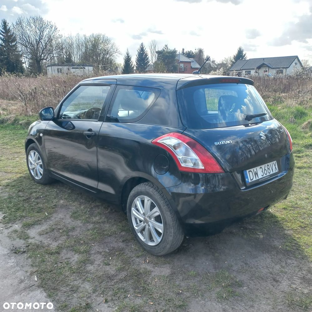 Suzuki Swift 1.2 Club - 3