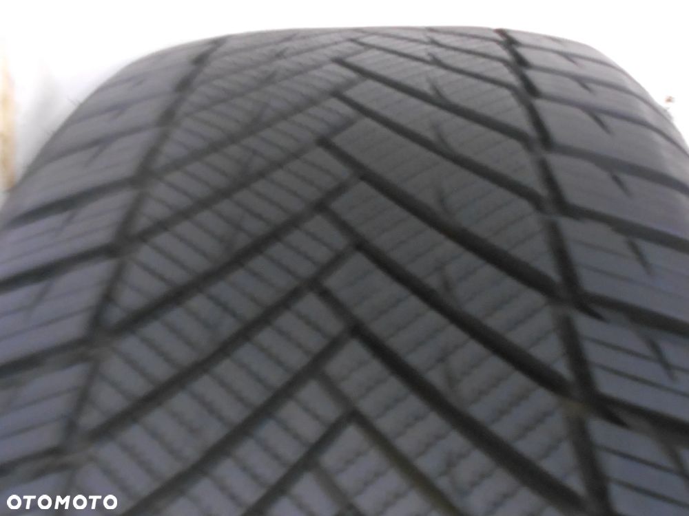 OPONA POJEDYNKA 245/50R18 MINERVA ALLSEASON MASTER DOT 3921 8MM - 2