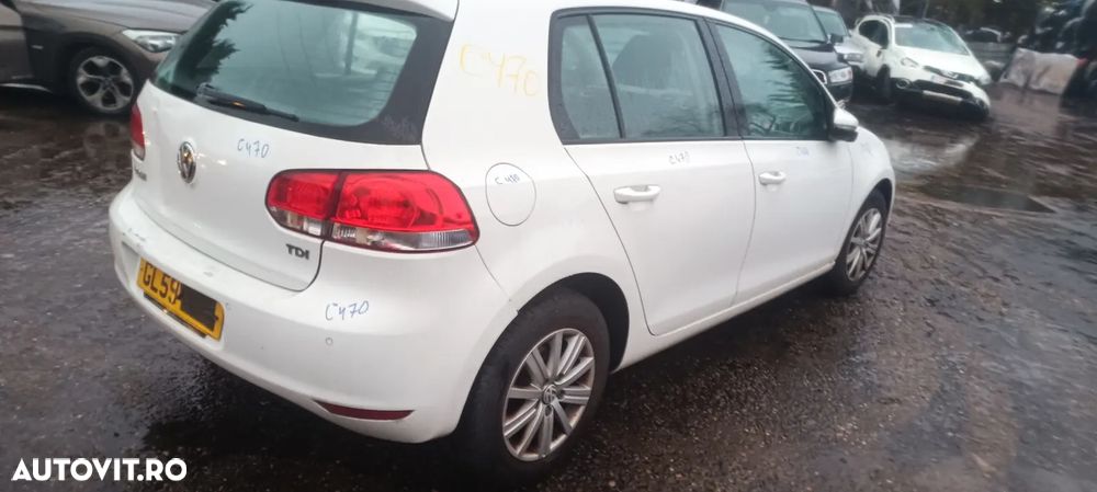 Dezmembrari / Dezmembrez VW Golf 6 (5K1) 1.6 TDI CAYB cutie viteze manuala cod culoare LB9A - 4