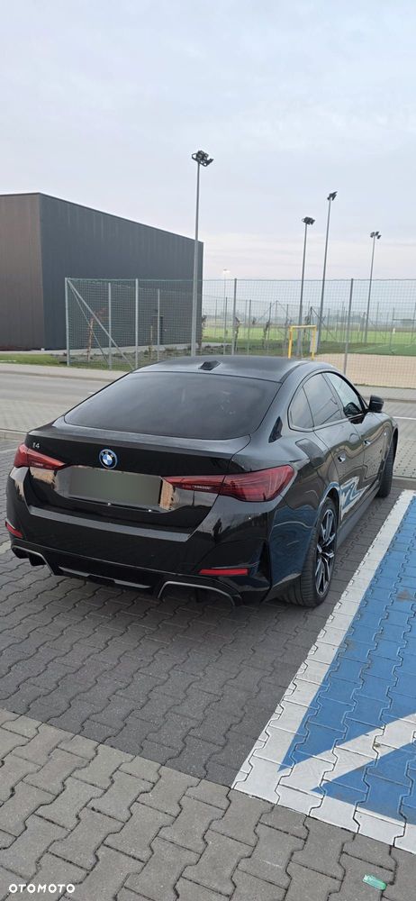 BMW i4 - 3