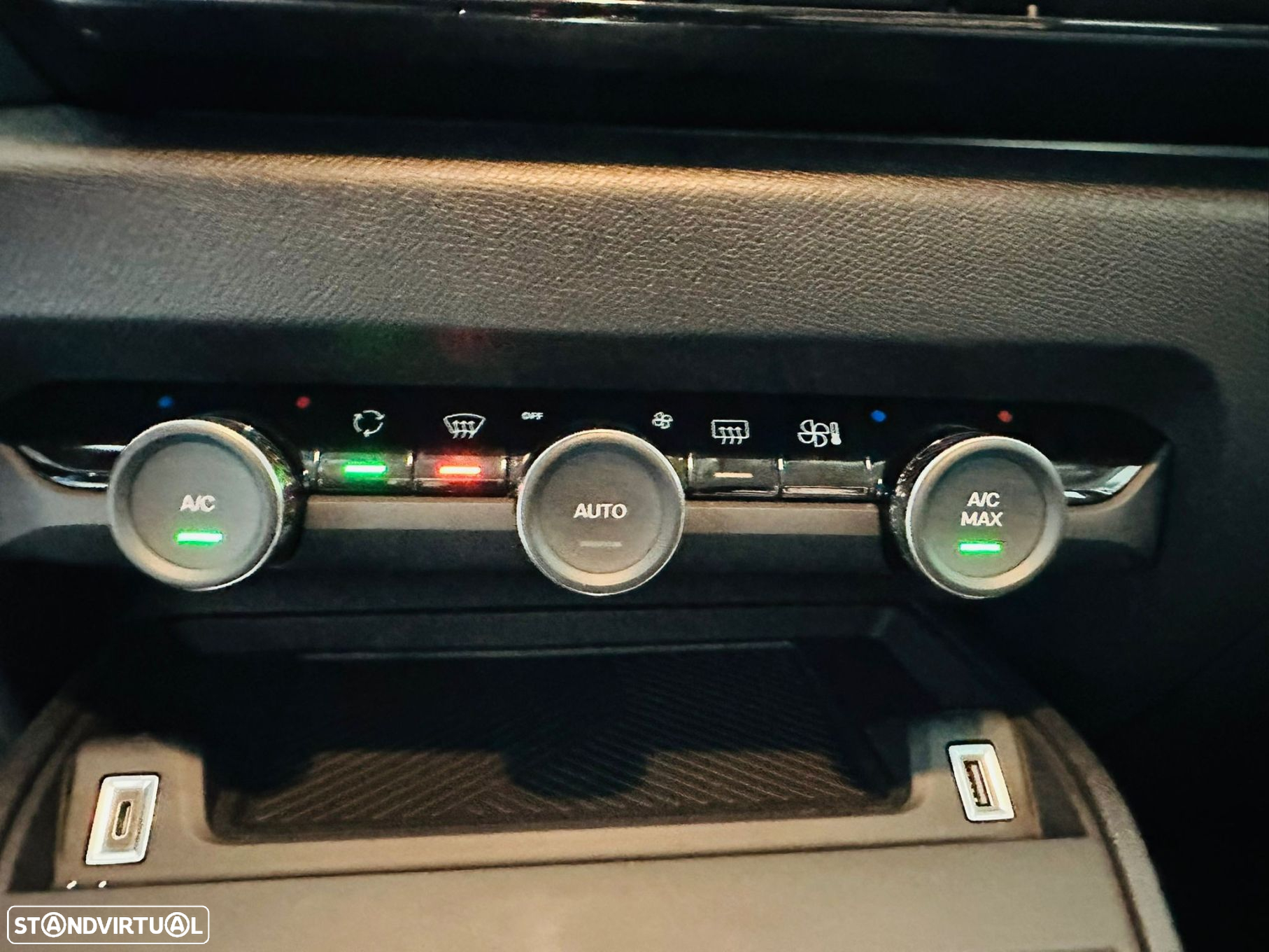 Citroën e-C4 50 kWh Feel - 33
