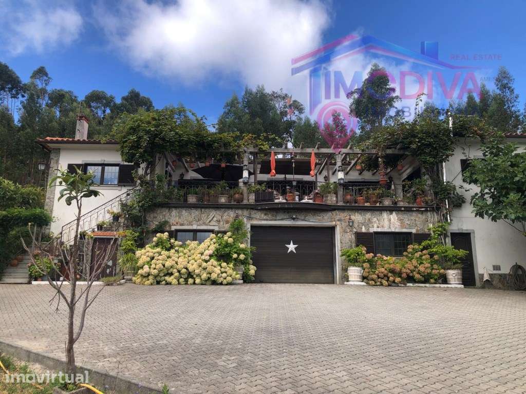 Moradia Isolada T4 em Castanheira de Pera - Grande imagem: 4/60