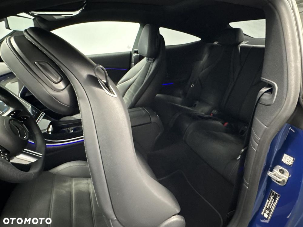 Mercedes-Benz CLE 300 4Matic 9G-TRONIC Edition AMG Line - 22