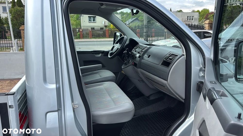Volkswagen Transporter T5 - 16