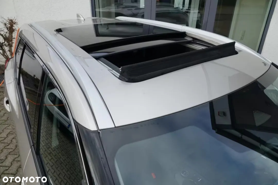 Nissan X-Trail 1.5 VC-T e-POWER Tekna e-4ORCE 7os - 6