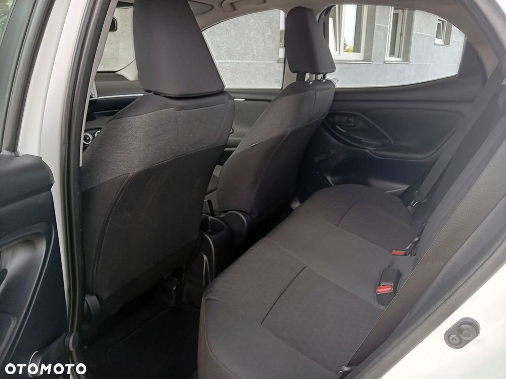 Toyota Yaris 1.5 Comfort CVT - 10