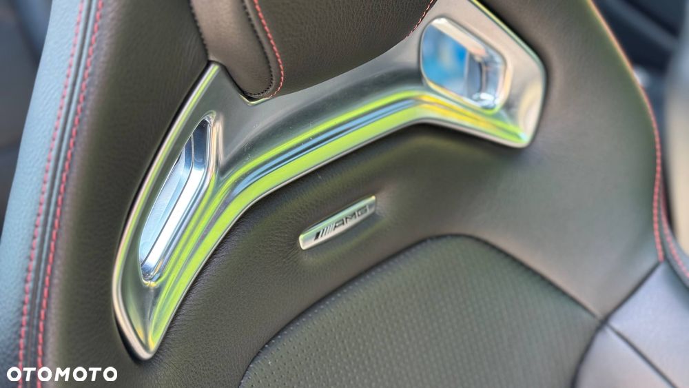 Mercedes-Benz Klasa A 45 AMG 4Matic AMG Speedshift 7G-DCT - 10