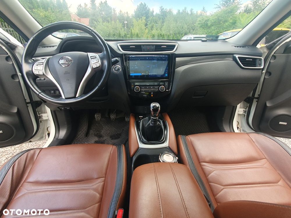 Nissan X-Trail 1.6 DIG-T N-Connecta 2WD - 25