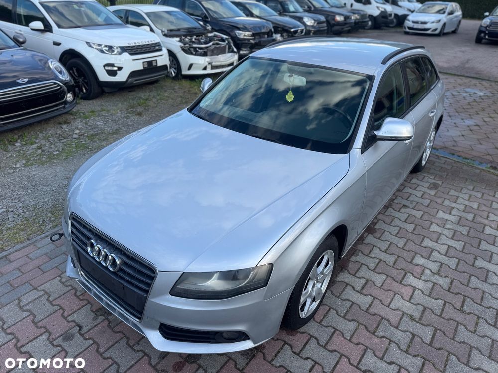 Audi A4 Avant - 10