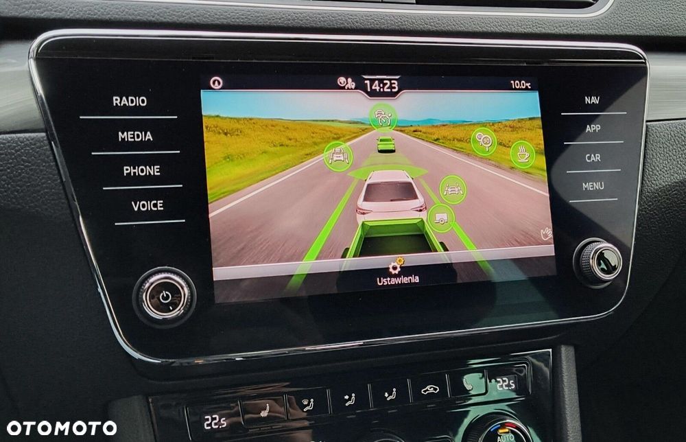 Skoda Superb 2.0 TSI Style DSG - 19