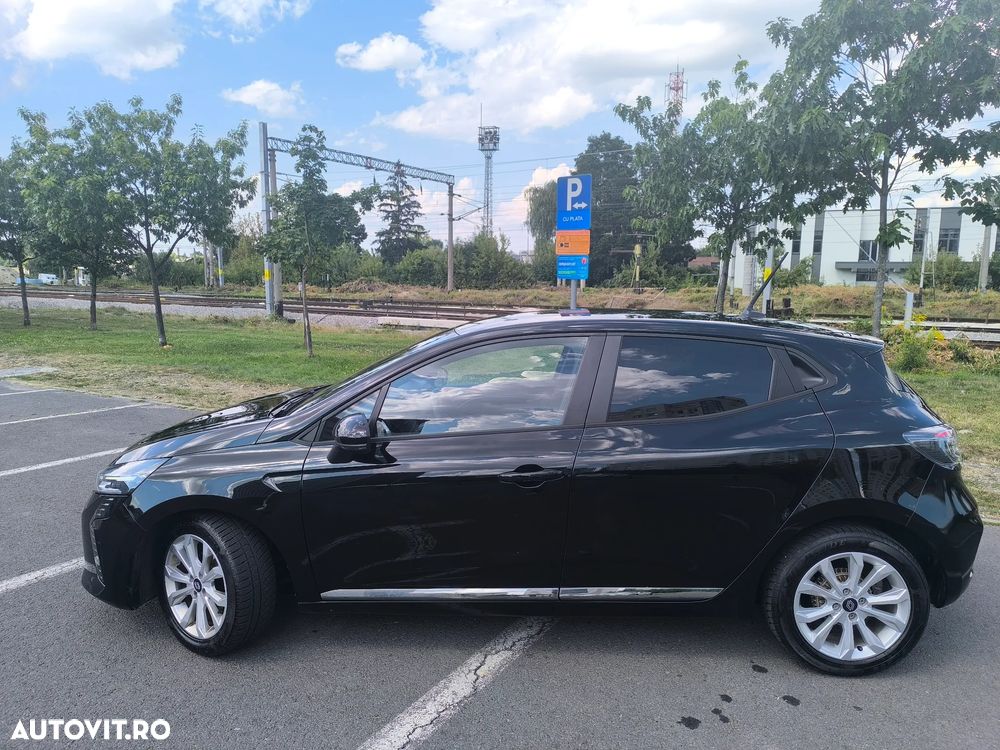 Renault Clio - 6