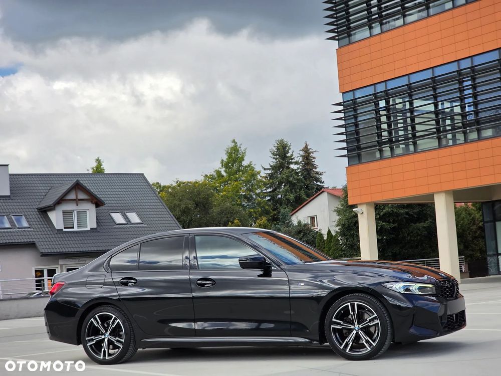BMW Seria 3 320d xDrive mHEV M Sport - 26