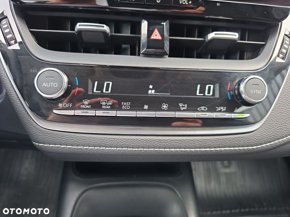 Toyota Corolla 1.8 Hybrid Comfort - 21