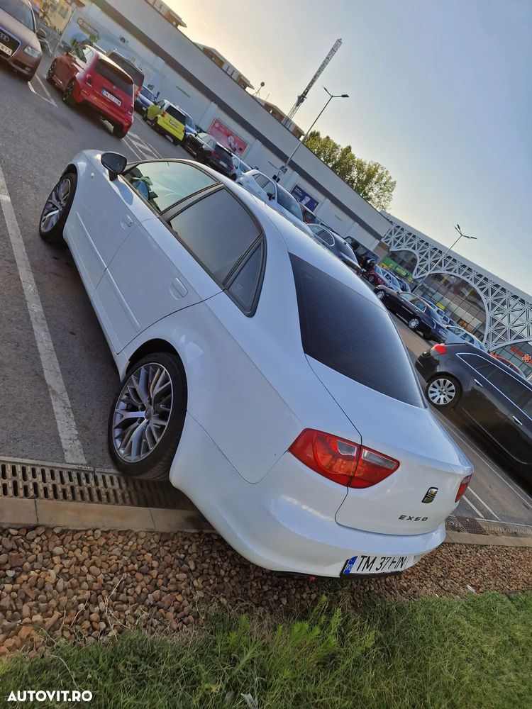 Seat Exeo 2.0 TDI 120 CP Style - 4