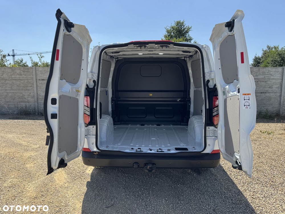 Ford Transit Custom - 8