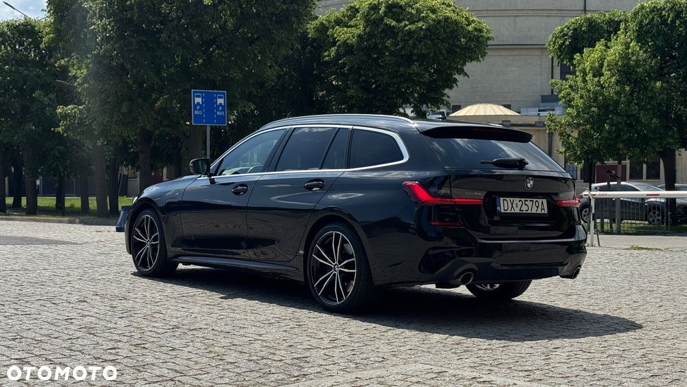 BMW Seria 3 330e M Sport sport - 5