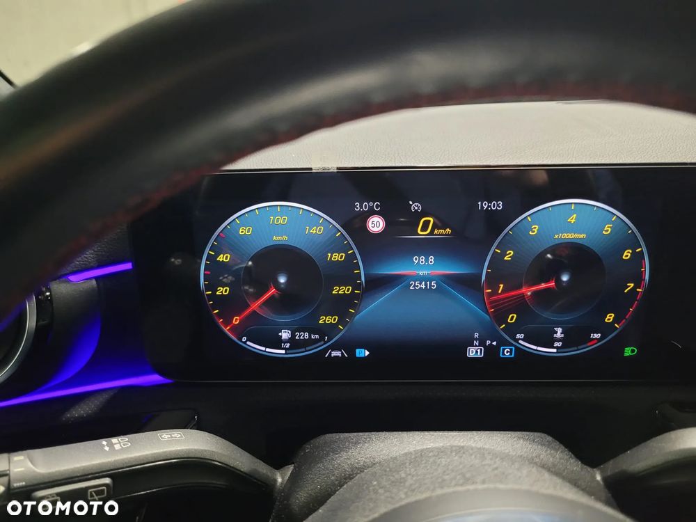 Mercedes-Benz Klasa A 200 Edycja specjalna 7G-DCT - 20