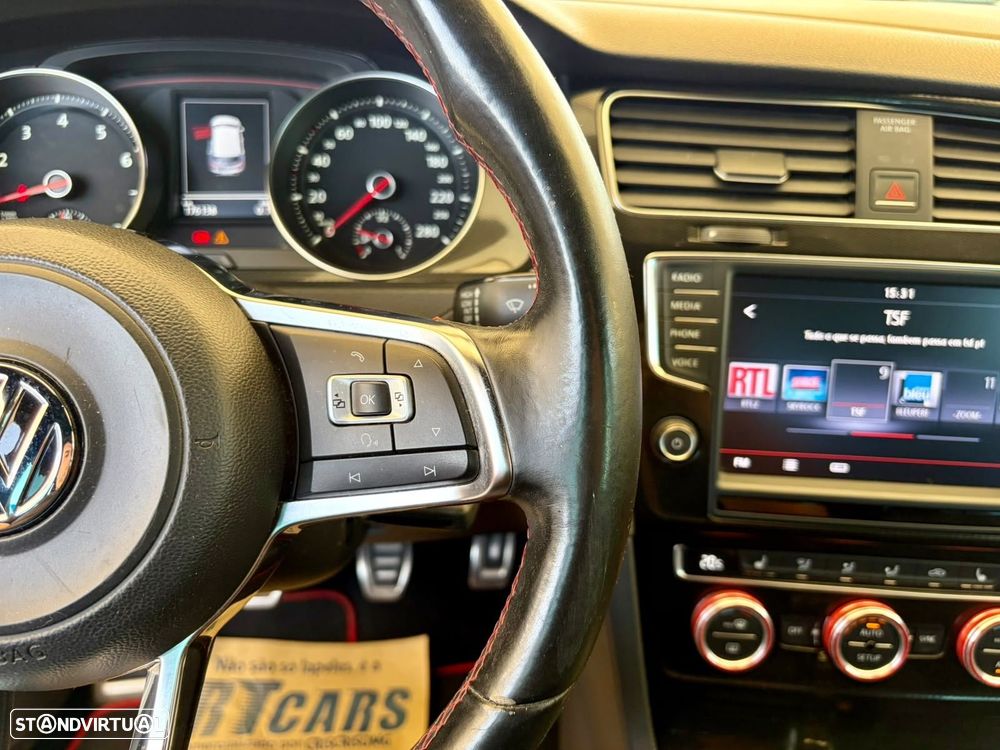 VW Golf GTI BlueMotion - 18