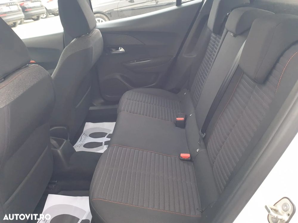 Peugeot 2008 1.5 BlueHDI FAP Active - 14