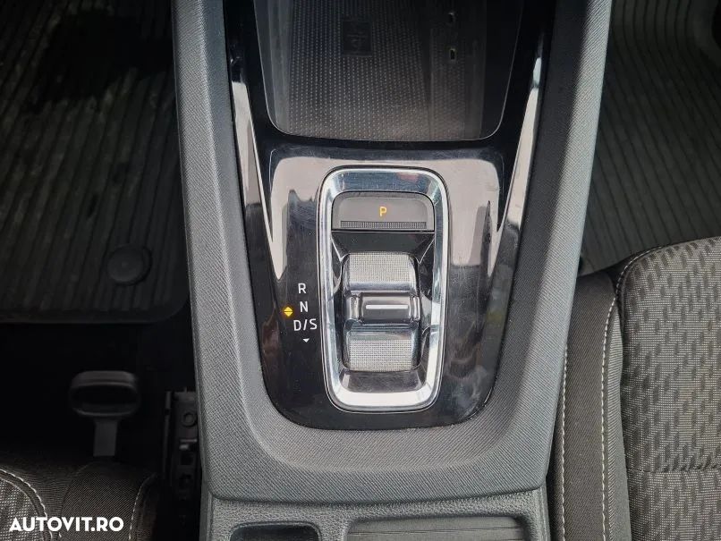 Skoda Octavia 2.0 TDI DSG Style - 11