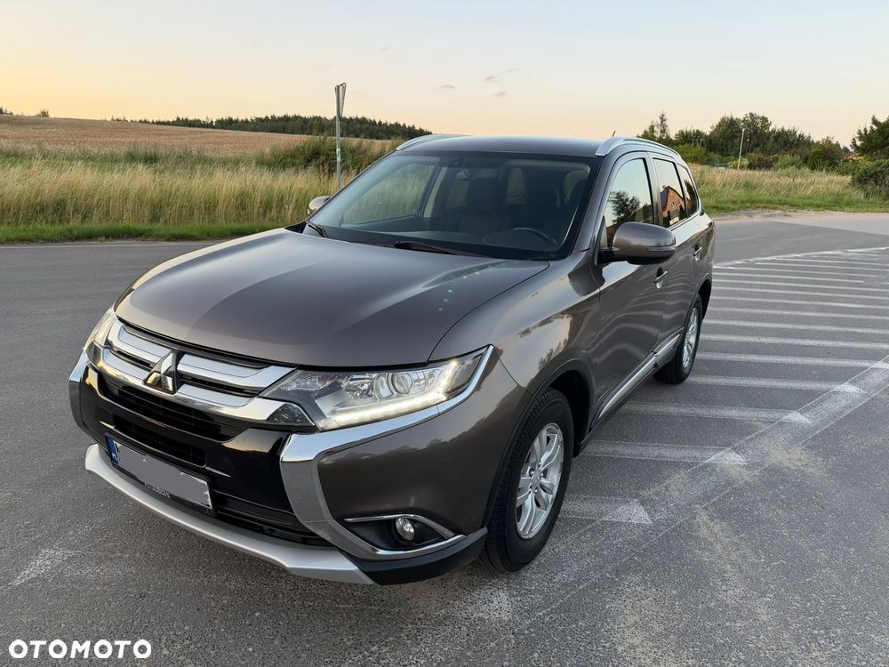 Mitsubishi Outlander 2.0 2WD Active - 10