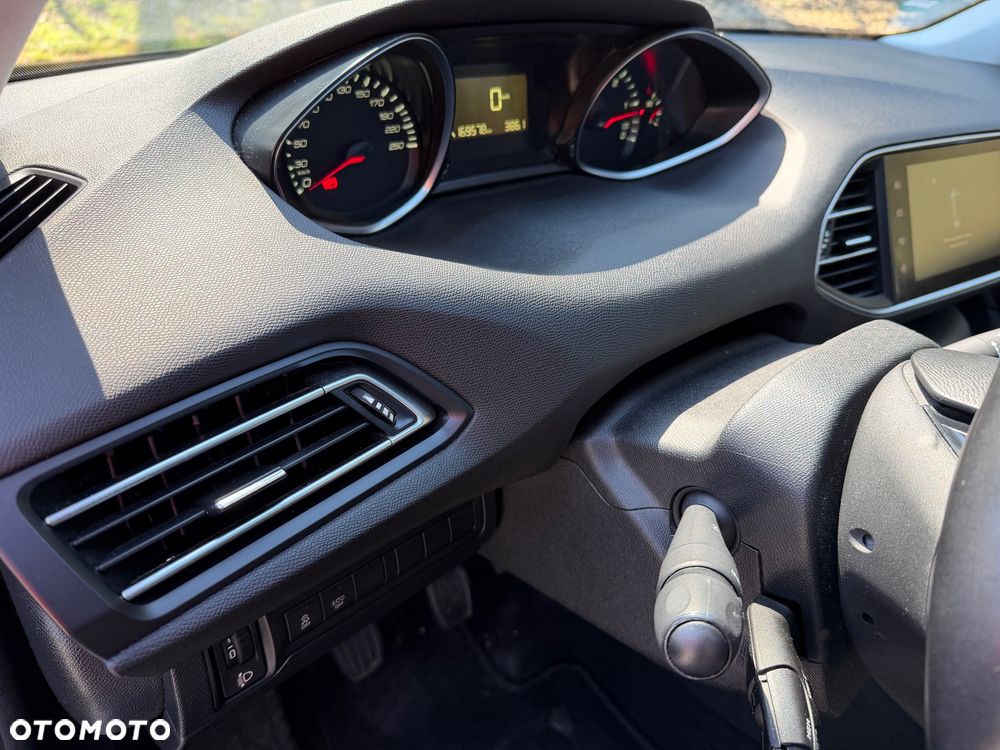 Peugeot 308 BlueHDi 120 Stop & Start Allure - 23