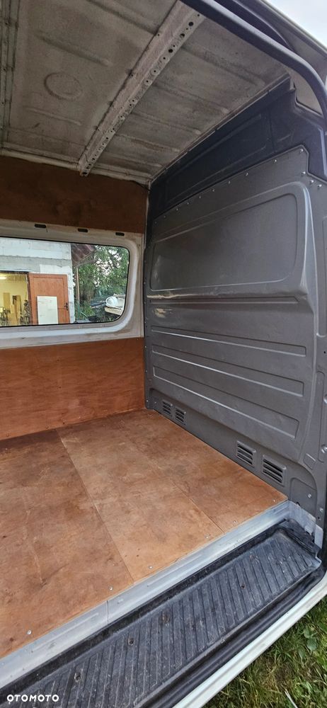 Volkswagen Crafter - 8