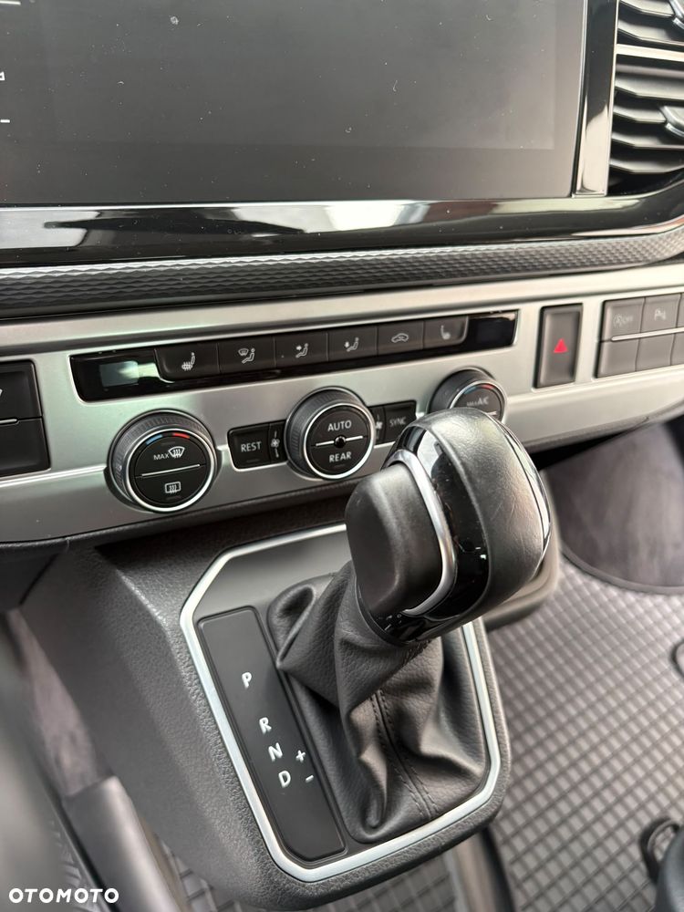 Volkswagen Multivan 2.0 TDI L1 Edition DSG - 11