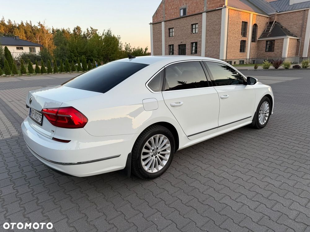 Volkswagen Passat - 7
