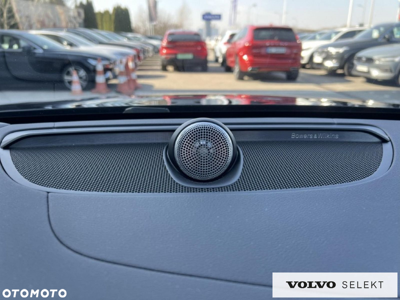 Volvo V60 Cross Country - 18