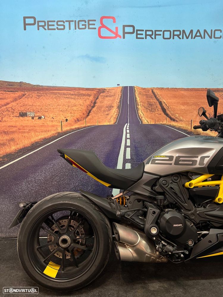Ducati Diavel S - Black & Steel - 14