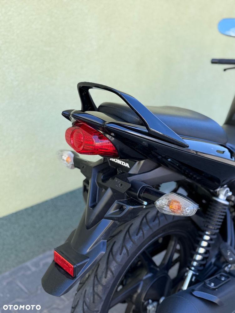 Honda CBF - 12
