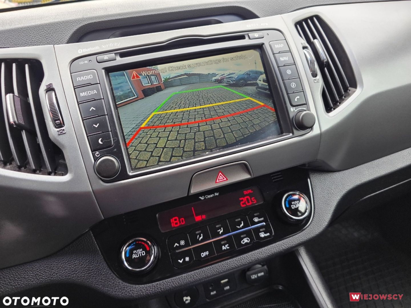 Kia Sportage - 18