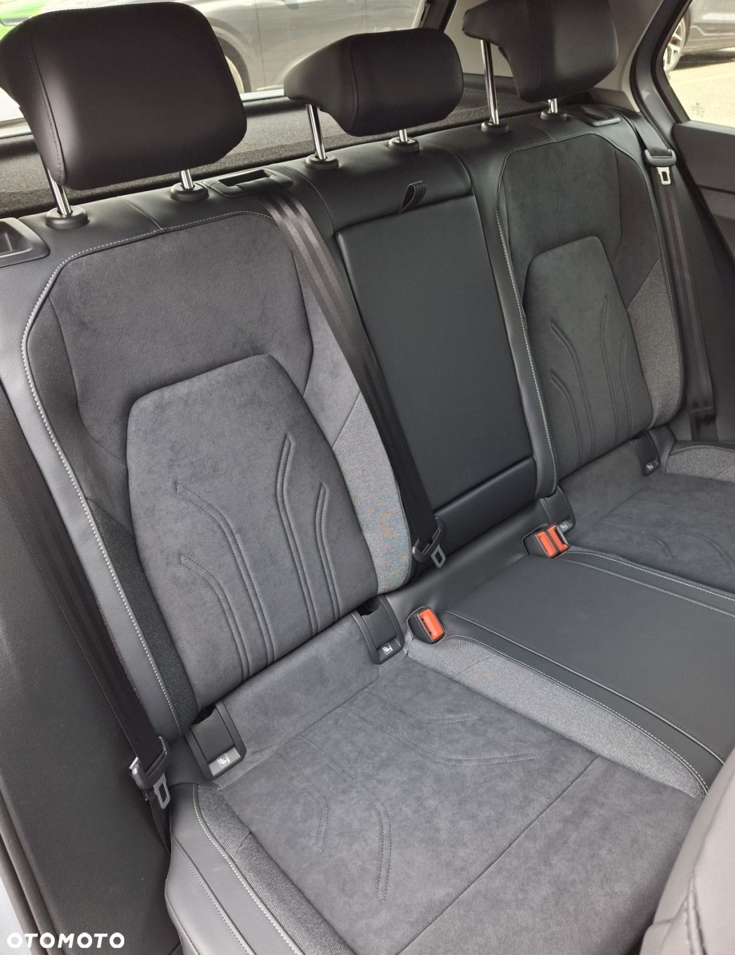 Volkswagen Golf VIII 2.0 TDI Life Plus - 17