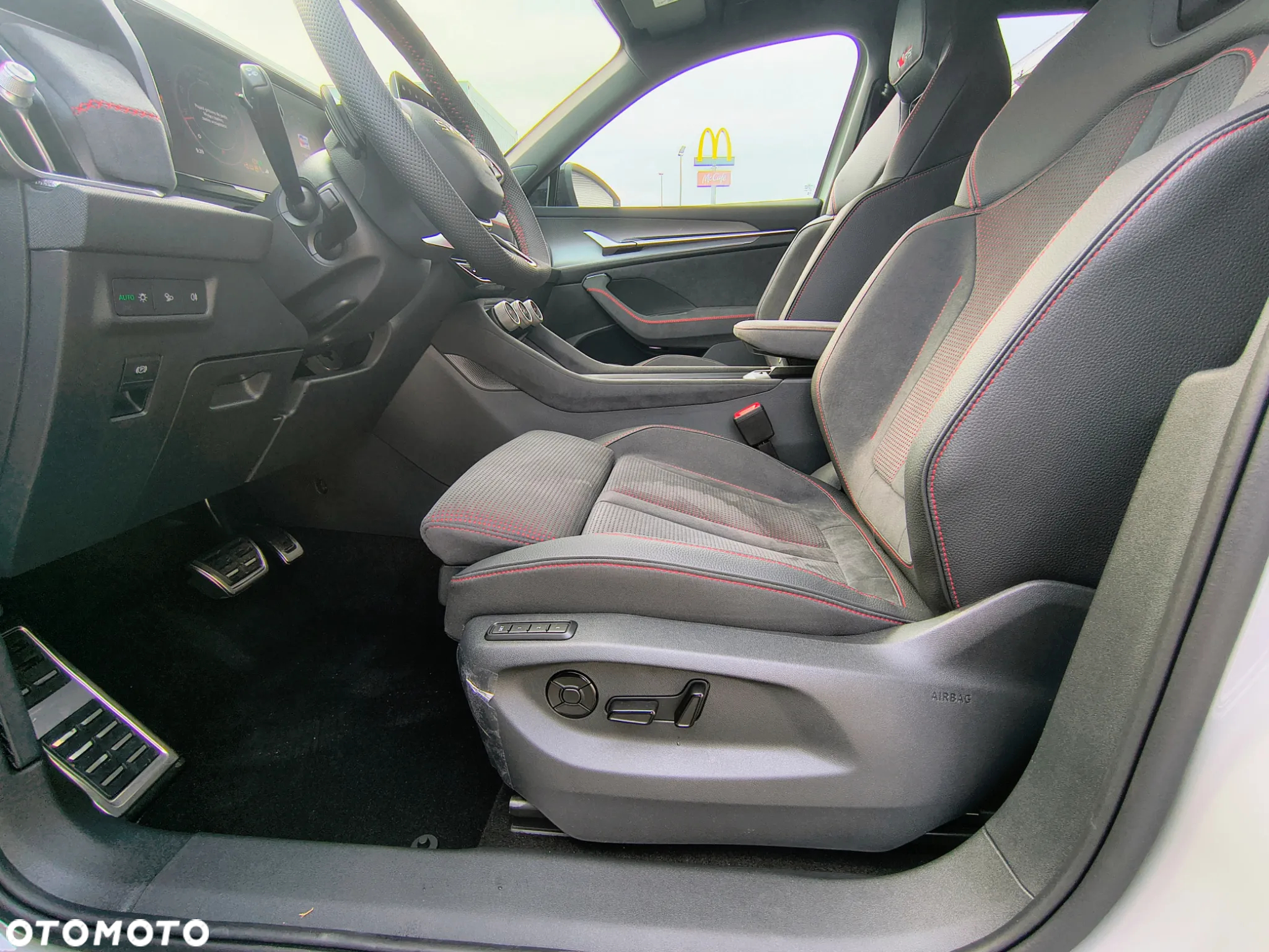 Skoda Kodiaq 2.0 TSI 4x4 RS DSG - 23