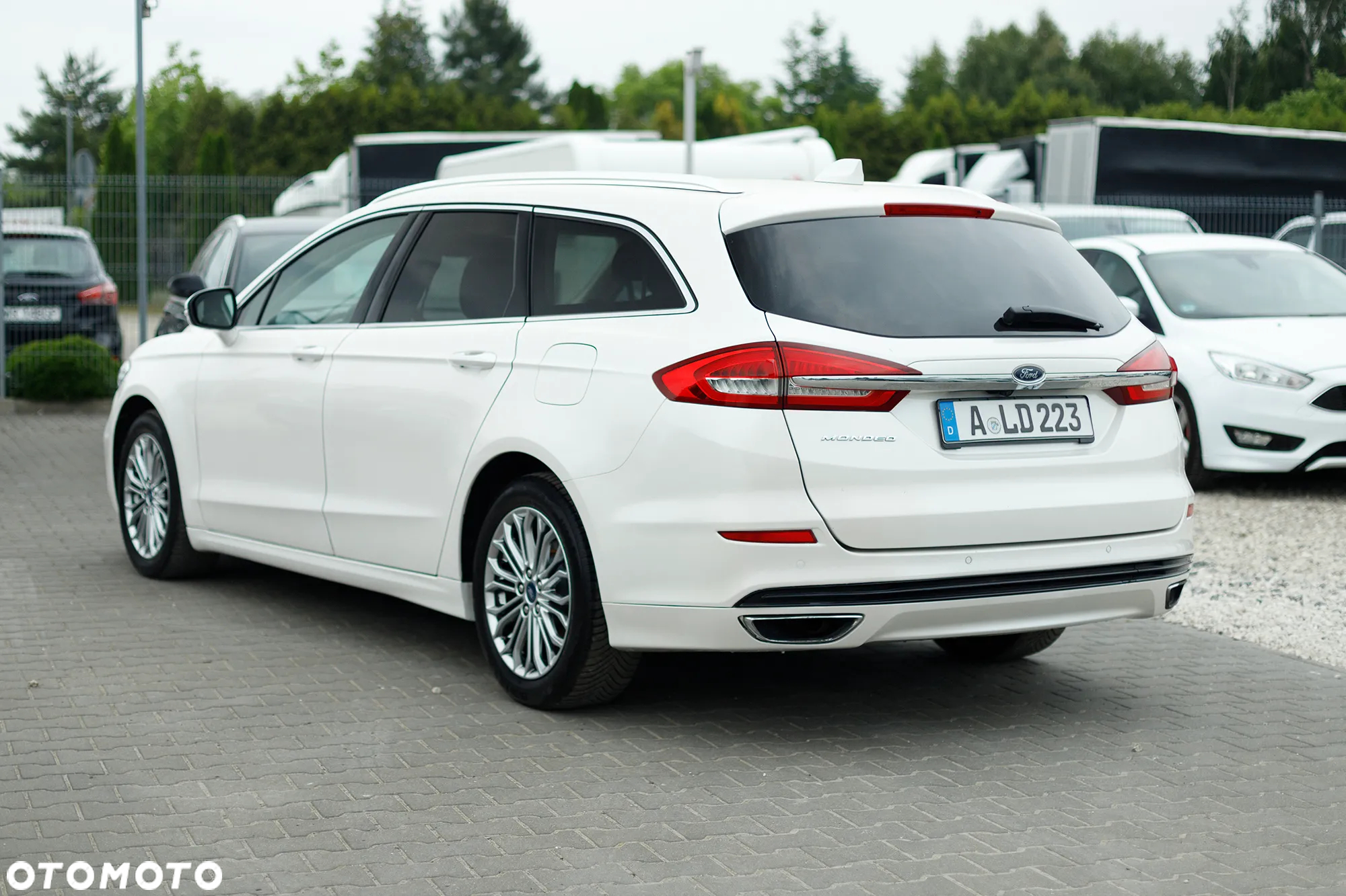 Ford Mondeo 2.0 EcoBlue Titanium - 11