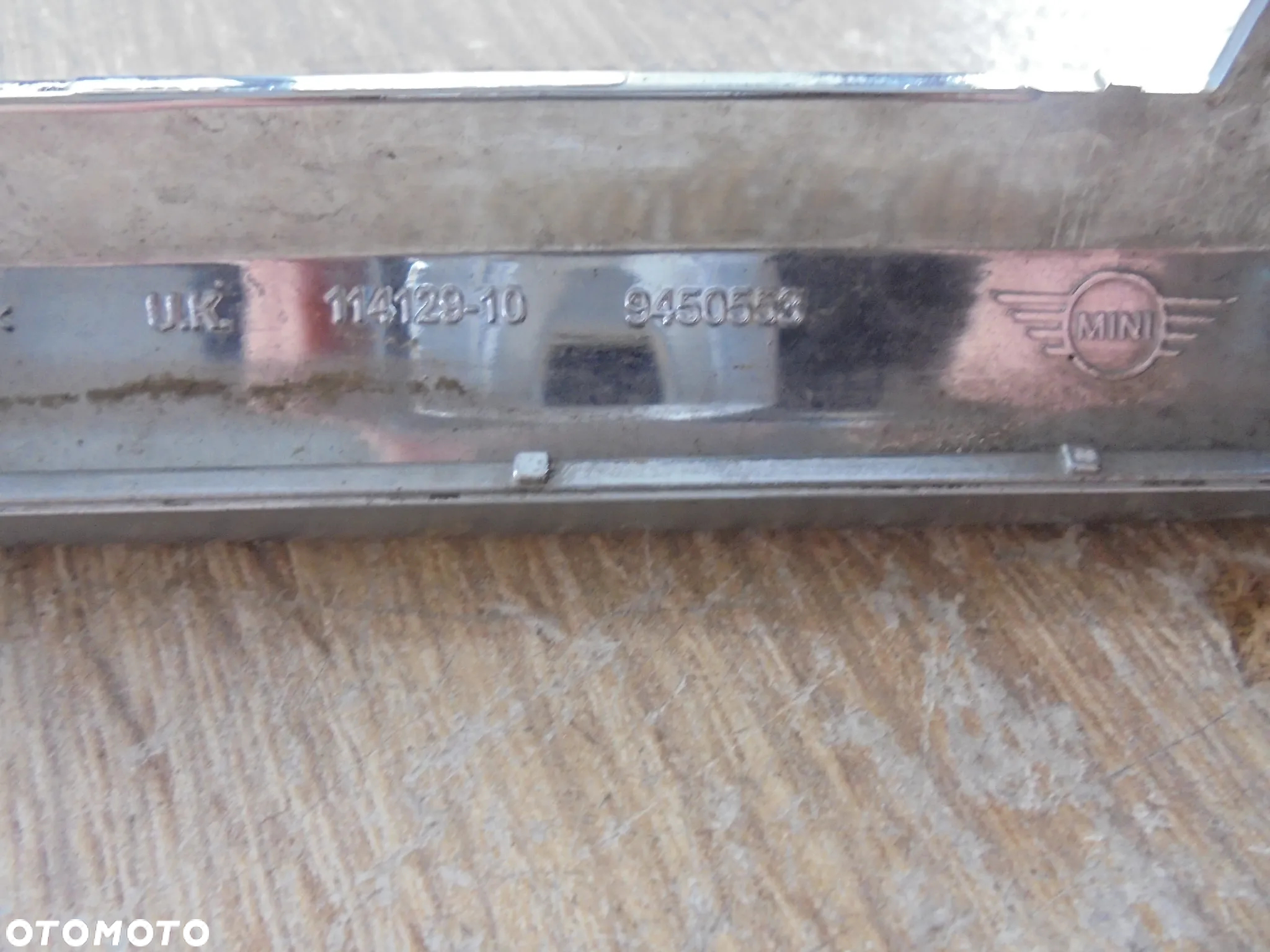 MINI F55 F56 LIFT GRILL CHROM ATRAPA - 10
