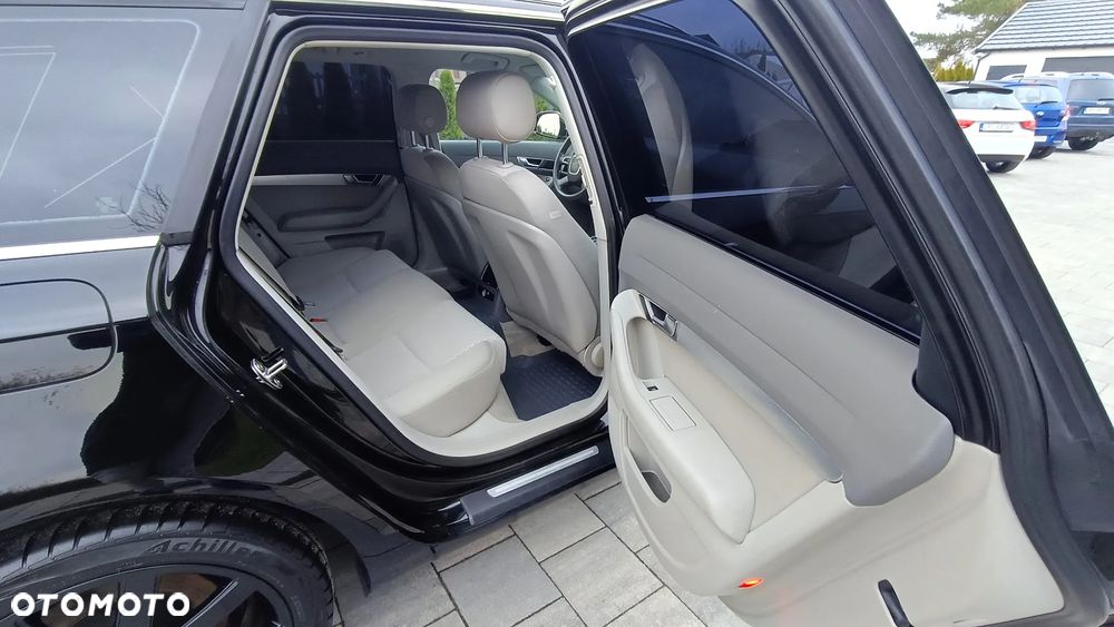 Audi A6 Avant 2.0 TDI - 28