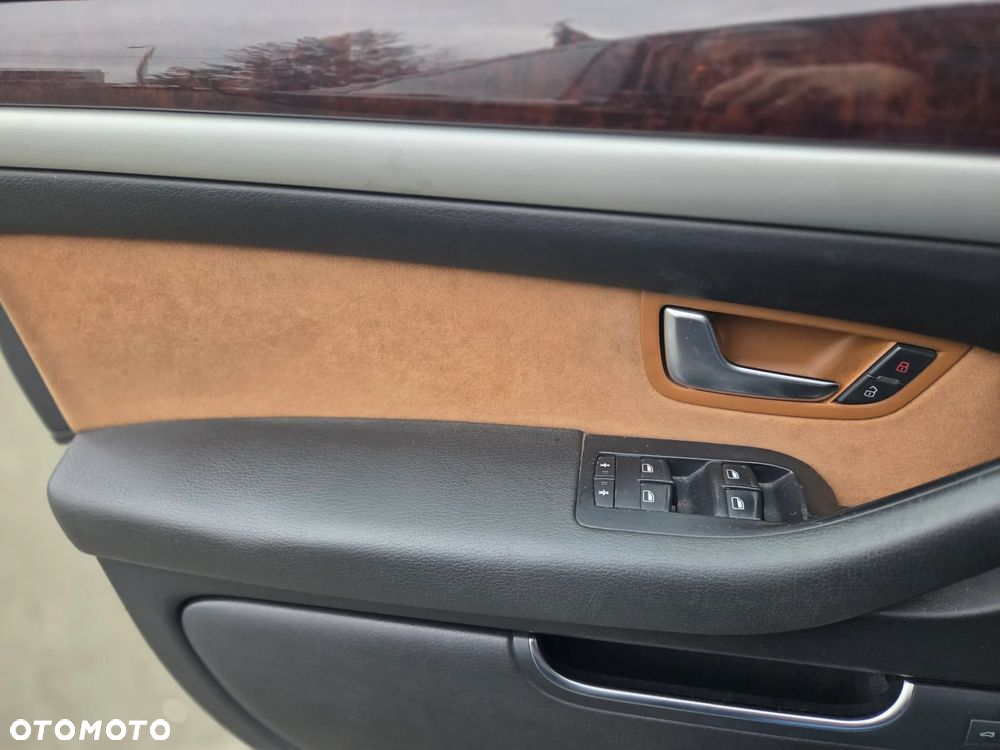 Audi A8 - 13