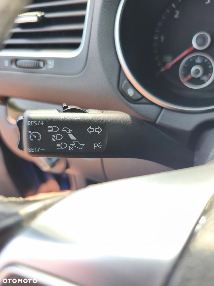 Volkswagen Golf 2.0 TDI DPF GTD - 17