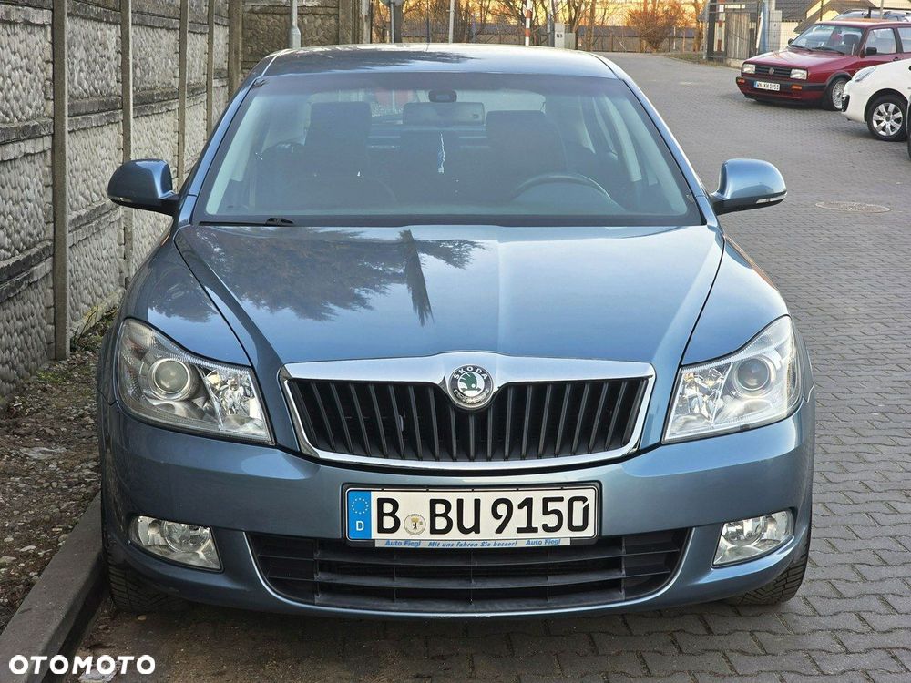 Skoda Octavia 1.8 TSI Elegance DSG - 2