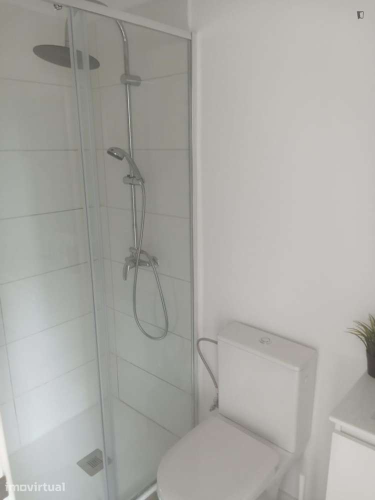 Apartamento com 1 quartos - localizado em Matosinhos Porto - Grande imagem: 2/22