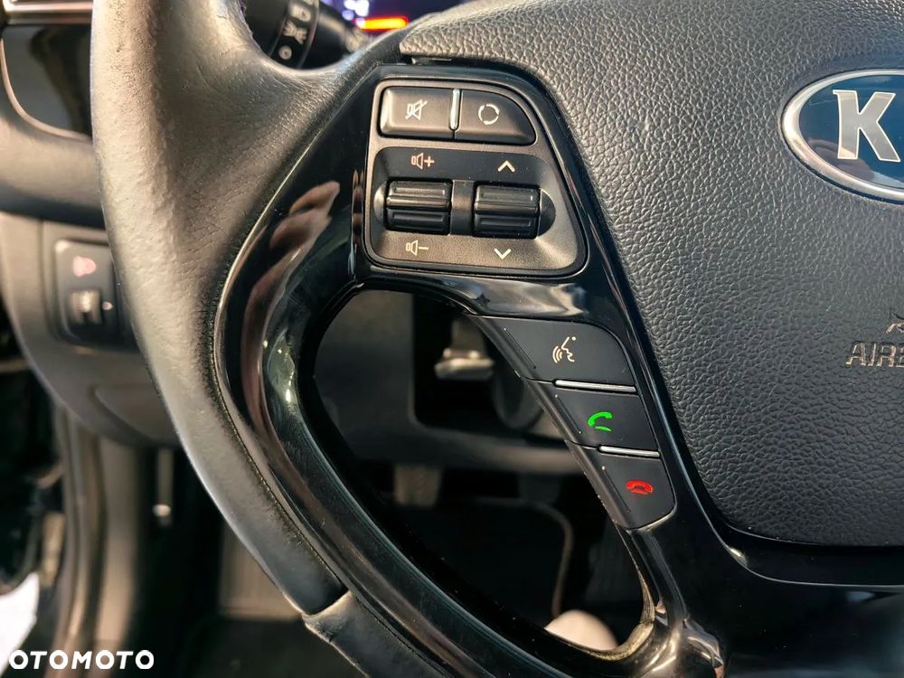 Kia Ceed Cee'd 1.6 GDI L Business Line - 14