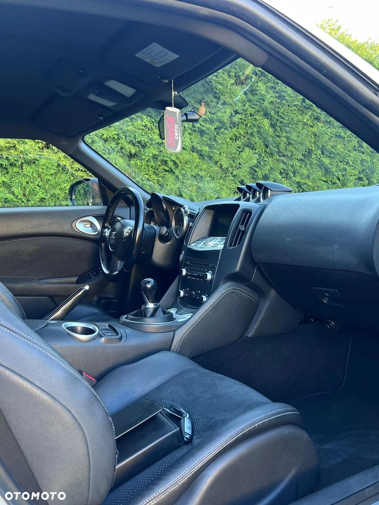 Nissan 370 Z 3.7 V6 GT Edition - 23