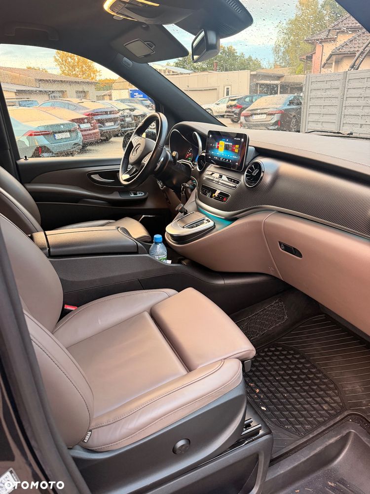 Mercedes-Benz Klasa V 300 d Extralang 9G-TRONIC Avantgarde - 5