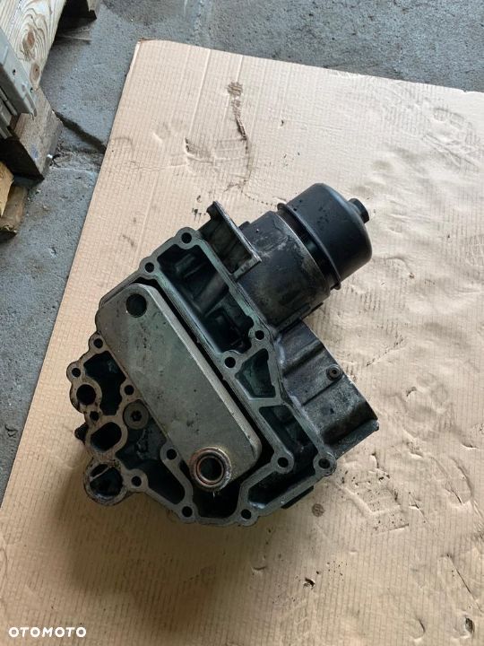 Obudowa filtra oleju do ciągnika siodłowego MAN TGX EURO 6 51050007168 - 2