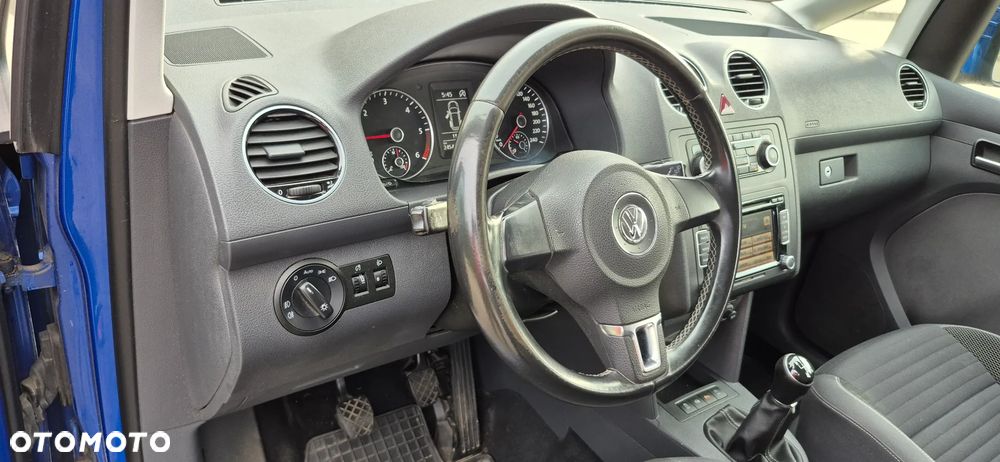 Volkswagen Caddy Comfortline - 11