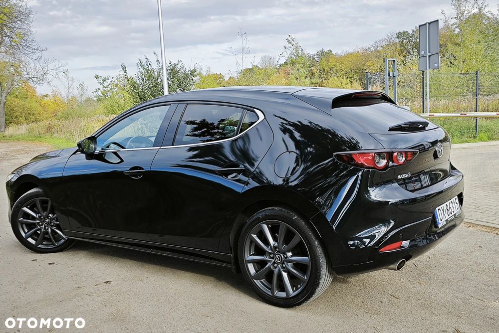 Mazda 3 2.0 mHEV Hikari - 16
